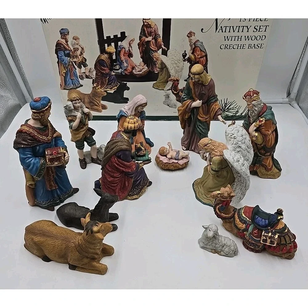 Kirkland Nativity 13-piece Set Hand Painted Porcelain Christmas Figurines Only